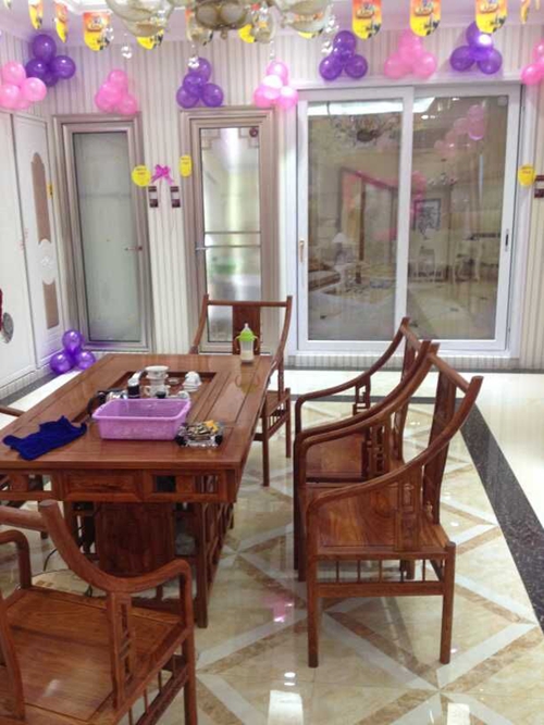 “携手同行,共创辉煌” 热烈庆祝赫章富轩专卖店隆重开业 “携手同行,共创辉煌” 热烈庆祝赫章富轩专卖店隆重开业
