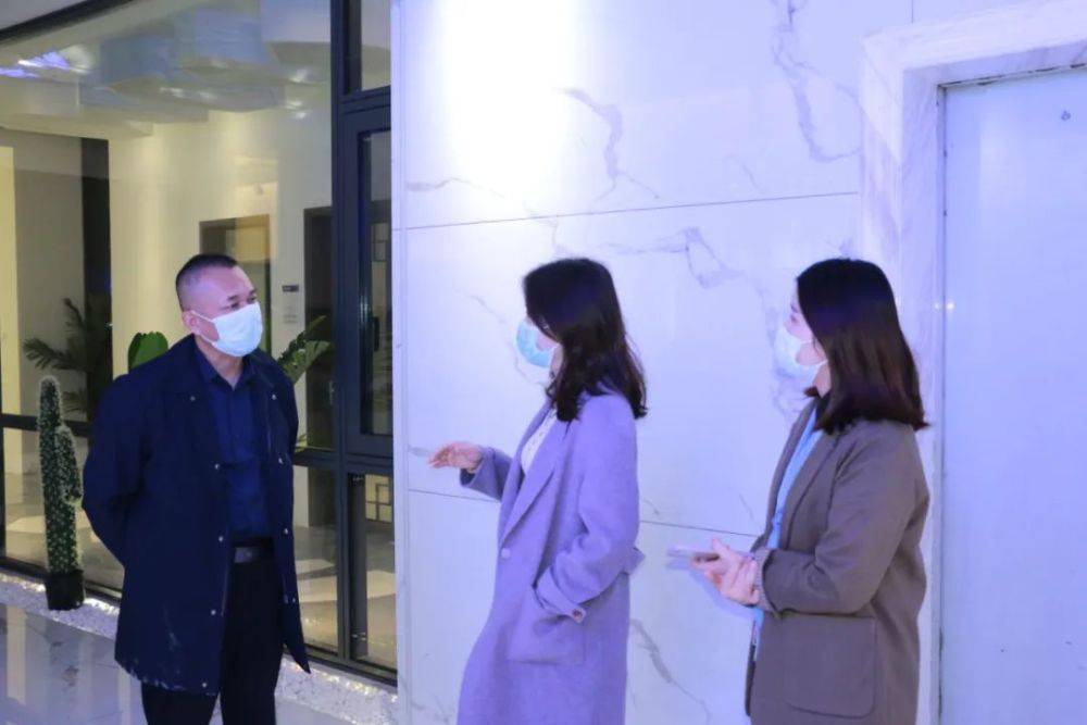 走进富轩全屋门窗:秉持匠心实现高速发展 以门窗大家居新模式开启新未来 走进富轩全屋门窗:秉持匠心实现高速发展 以门窗大家居新模式开启新未来